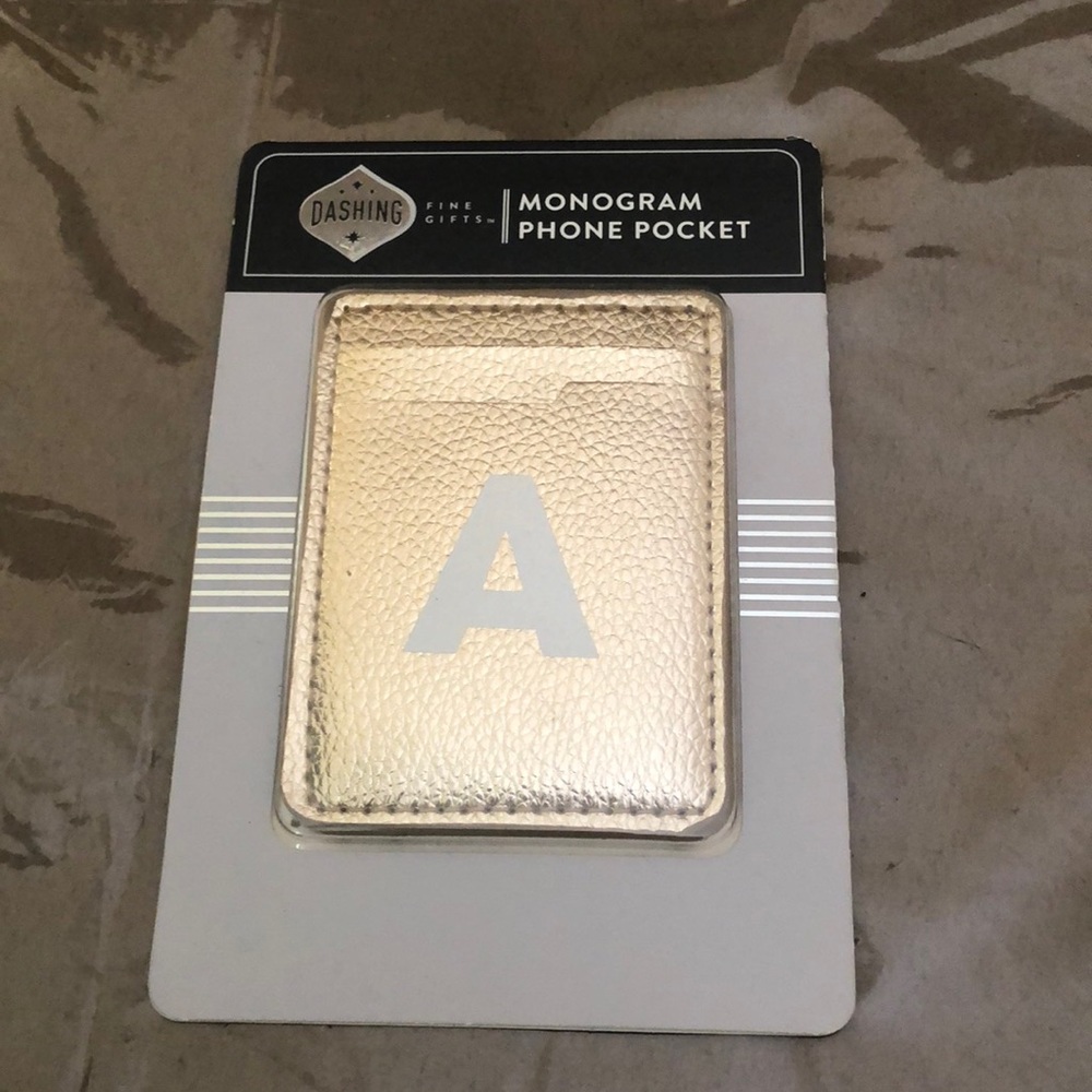 Monogram “A” Phone🎁Pocket